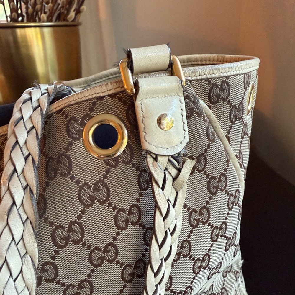 New Price! Gucci “Peggy” Iconic Monogram Large Tote - Picture 8 of 14